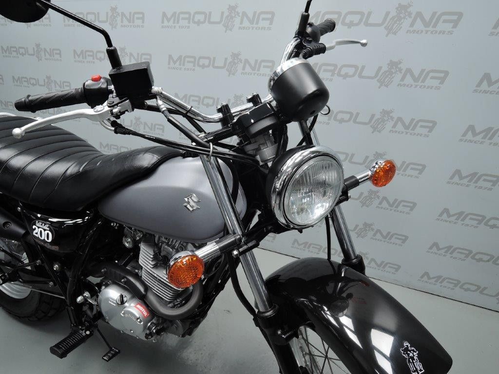 SUZUKI RV 200 VAN VAN Maquina Motors