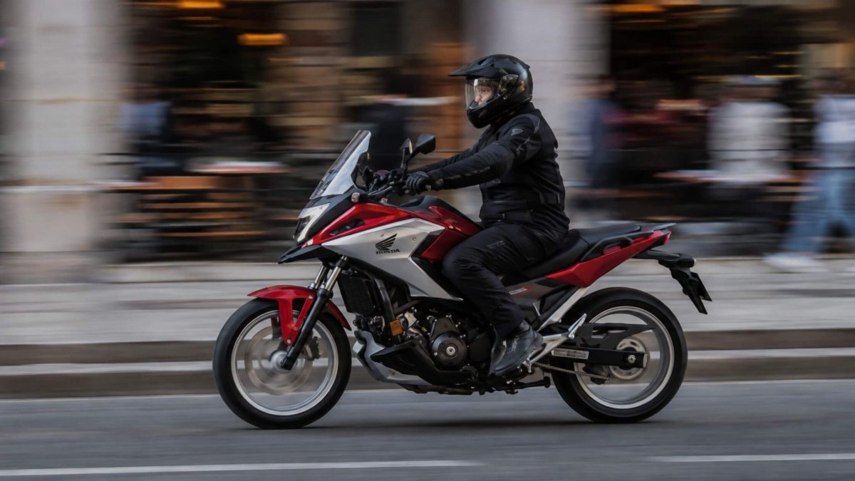 HONDA NC 750 X: Una moto rutera