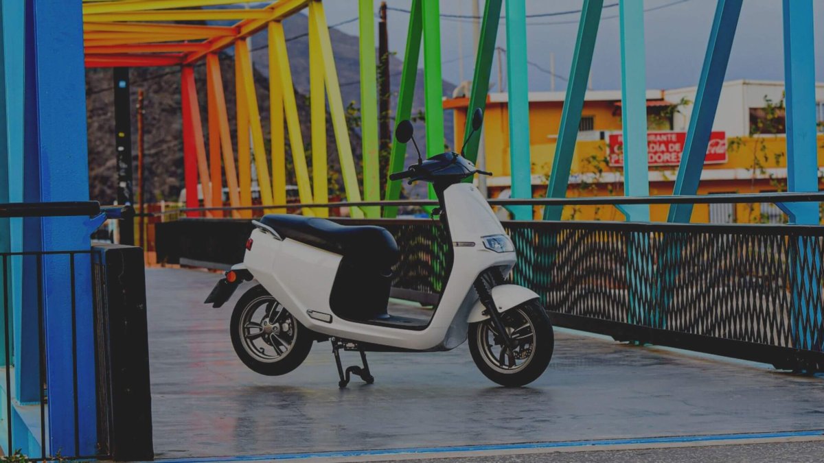 9 consejos imprescindibles para elegir la mejor moto eléctrica en 2023