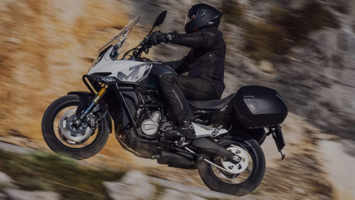 CFMOTO 650 MT: Precio, ficha técnica y especificaciones