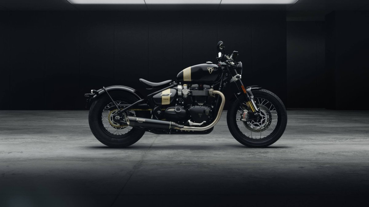 Triumph Bonneville Bobber TFC 2025: Edición Limitada