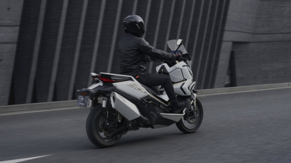 Zontes 368G ADV: el scooter crossover que ha arrasado en España en 2025