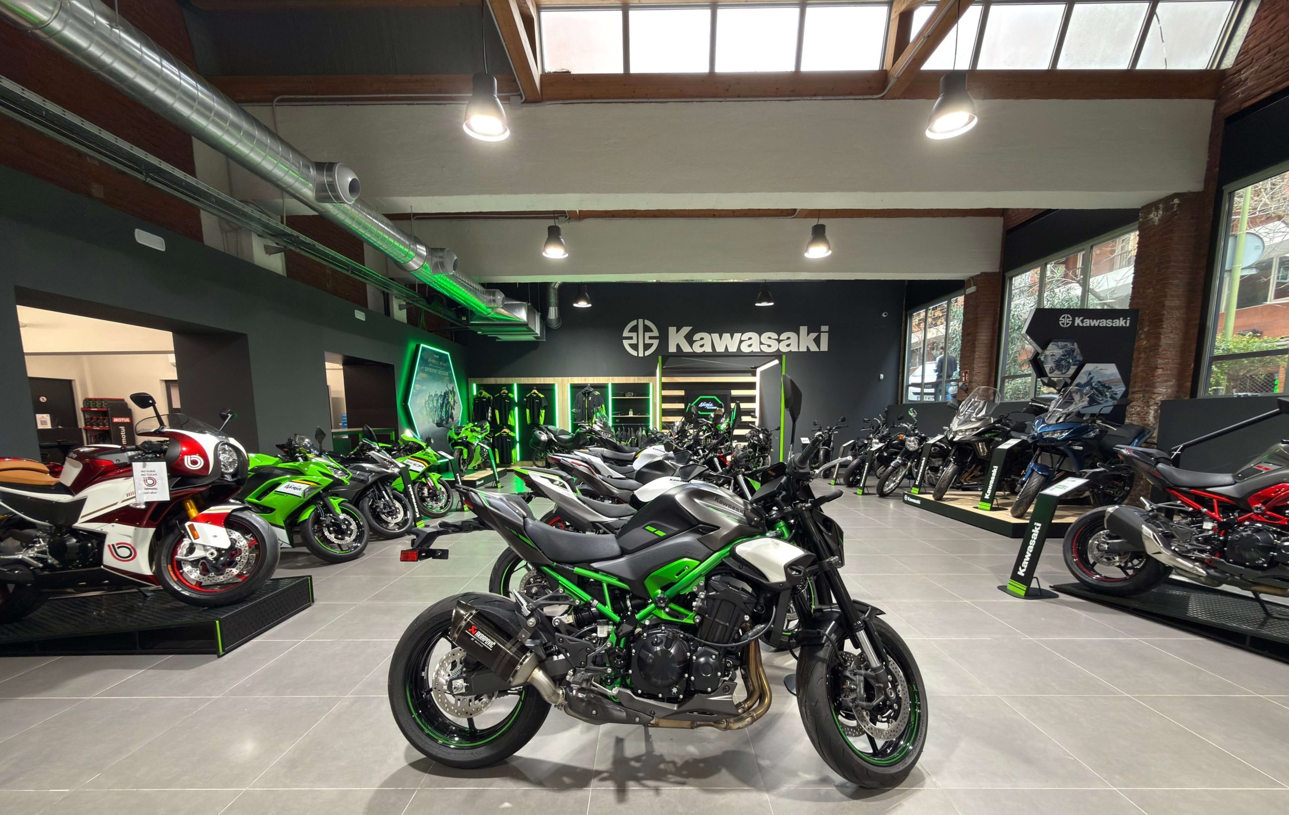 Espacio Kawasaki - Maquina Motors Numancia