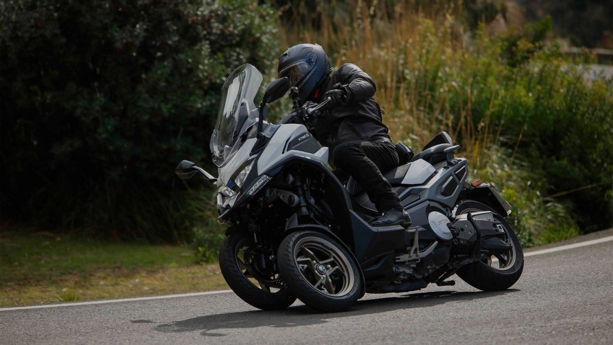 KYMCO CV3: el scooter de 3 ruedas que cambia las reglas