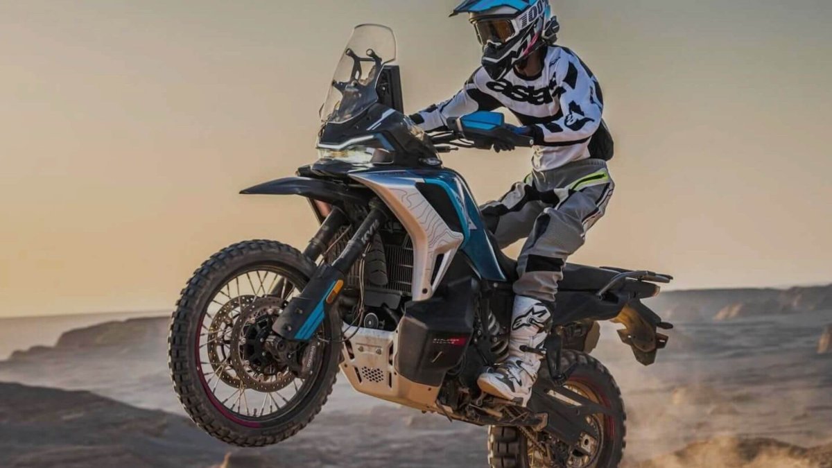 Reserva ya la nueva CFMOTO 1000 MT-X 2026: la maxitrail que lo tiene todo