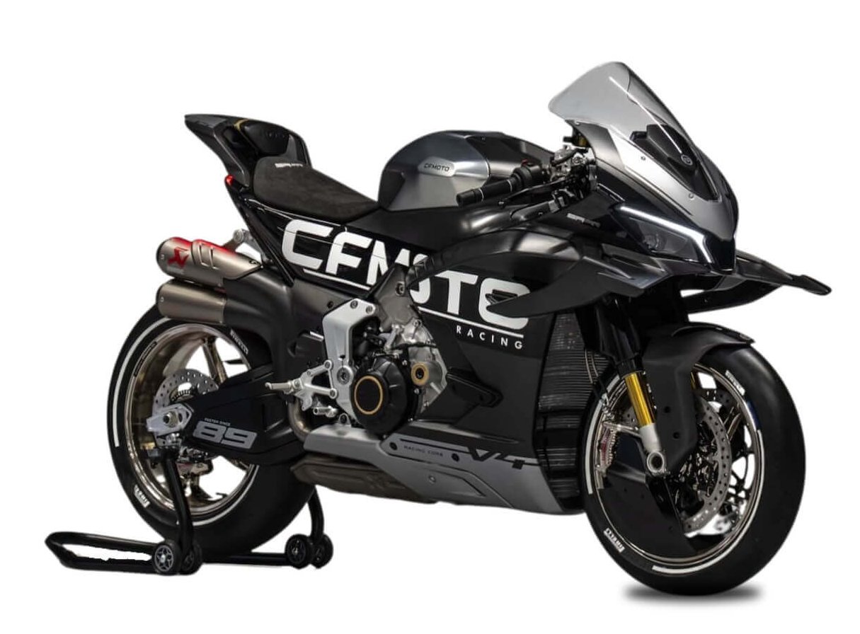 Prototipo de la CFMOTO 1000 V4 SR-RR en EICMA