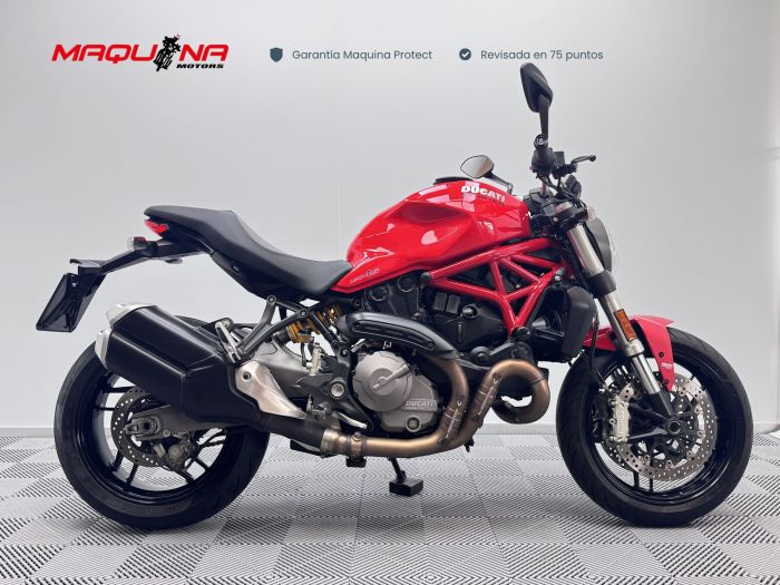MONSTER 821