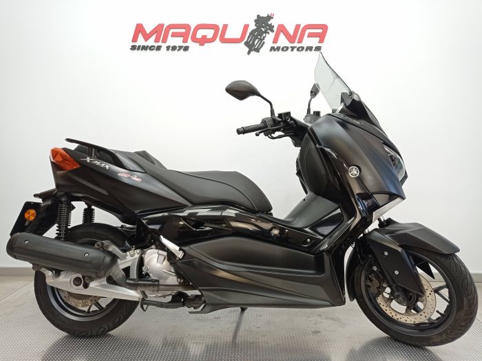 X MAX 125
