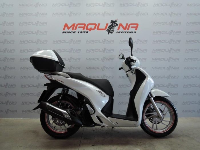 SCOOPY SH125I ABS TOP BOX