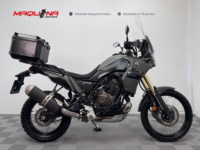 TÉNÉRÉ 700