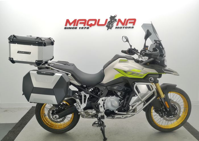900 DSX