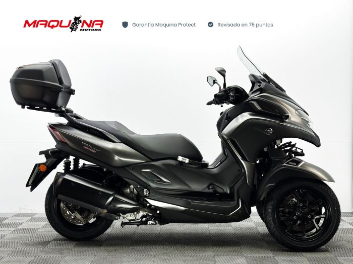 TRICITY 300