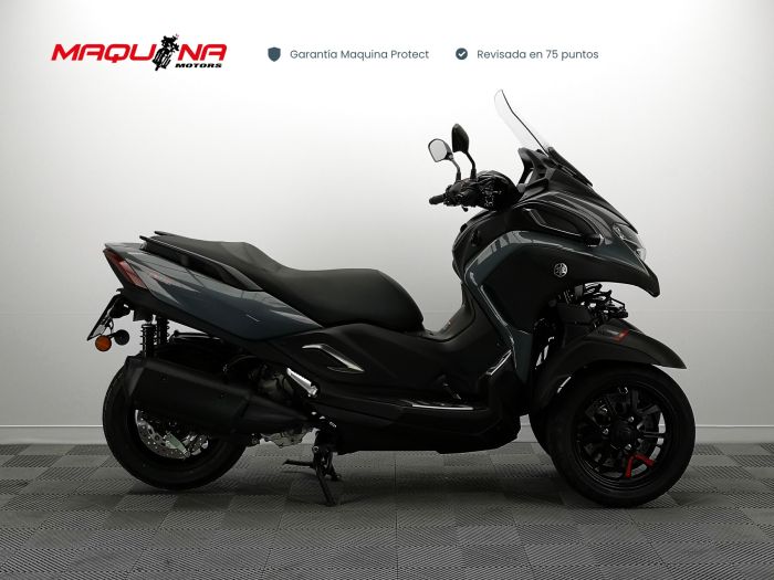 TRICITY 300