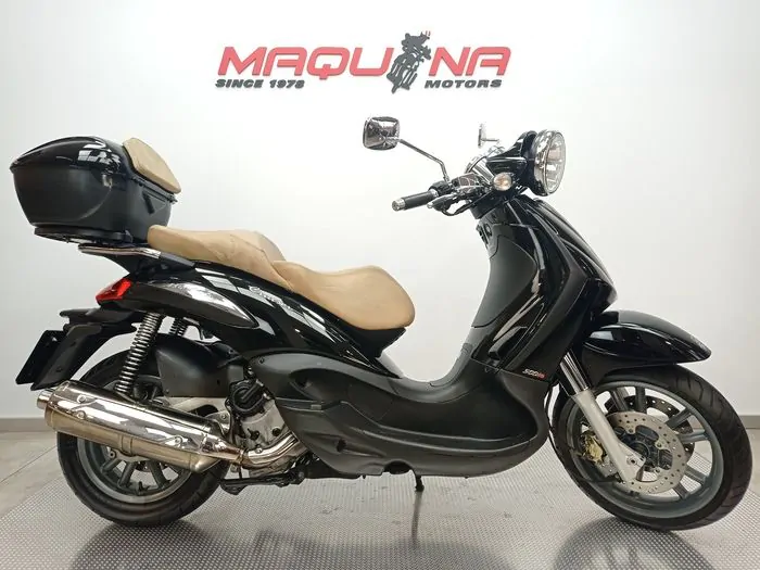 PIAGGIO BEVERLY CRUISER 500 – Maquina Motors motos ocasión
