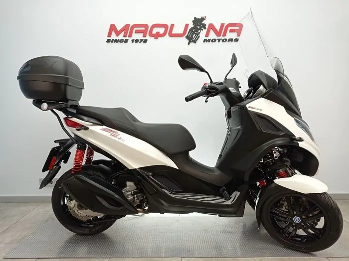 PIAGGIO MP3 YOURBAN 300 – Maquina Motors motos ocasión