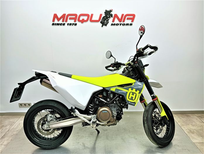 701 SUPERMOTO