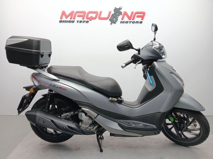 HD 300