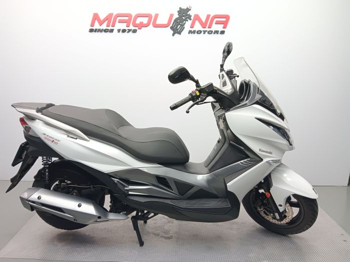 J 125