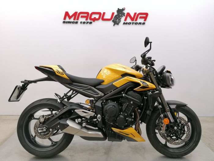 STREET TRIPLE 765 RS