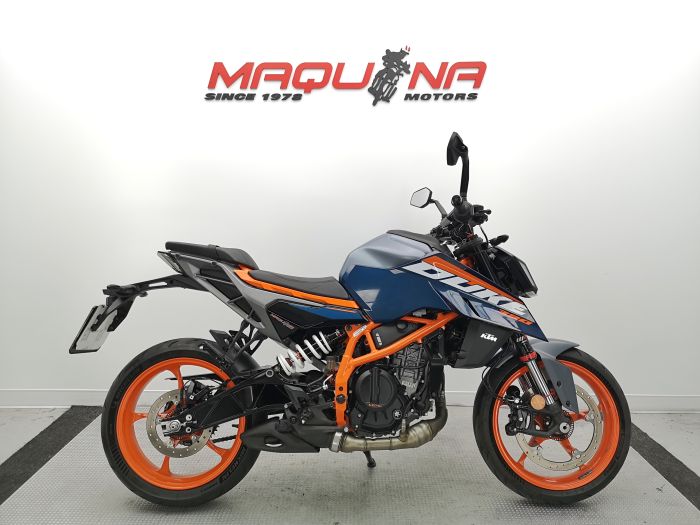 390 DUKE