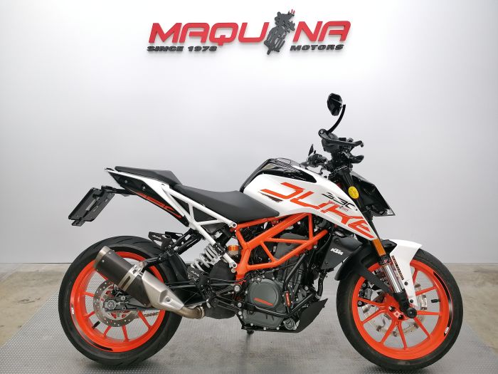 390 DUKE