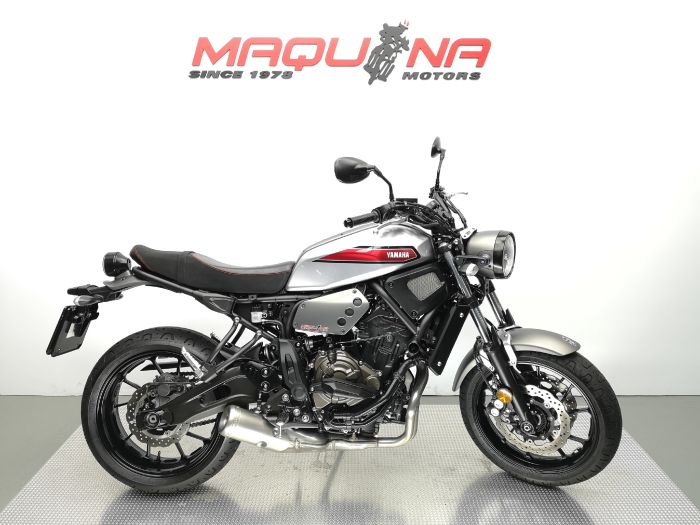 XSR700