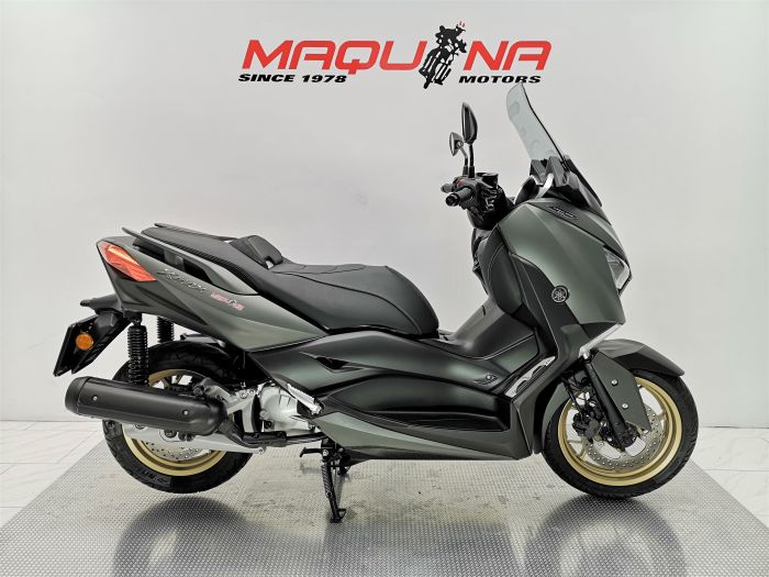 X MAX 125