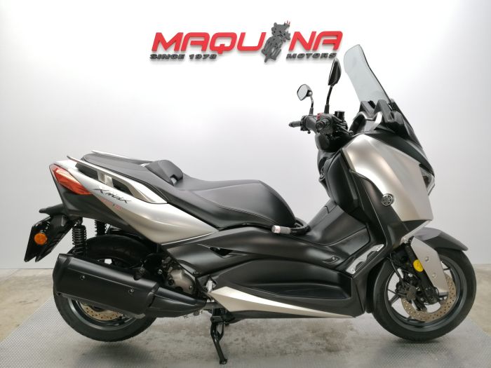 X-MAX 300