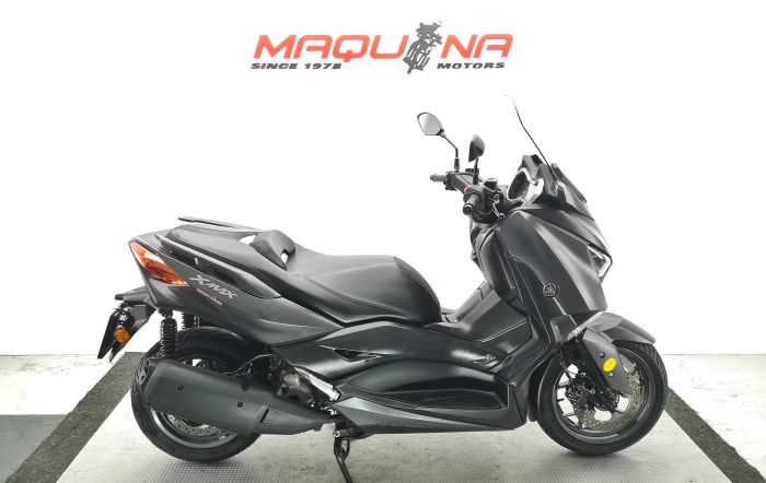 X-MAX 300