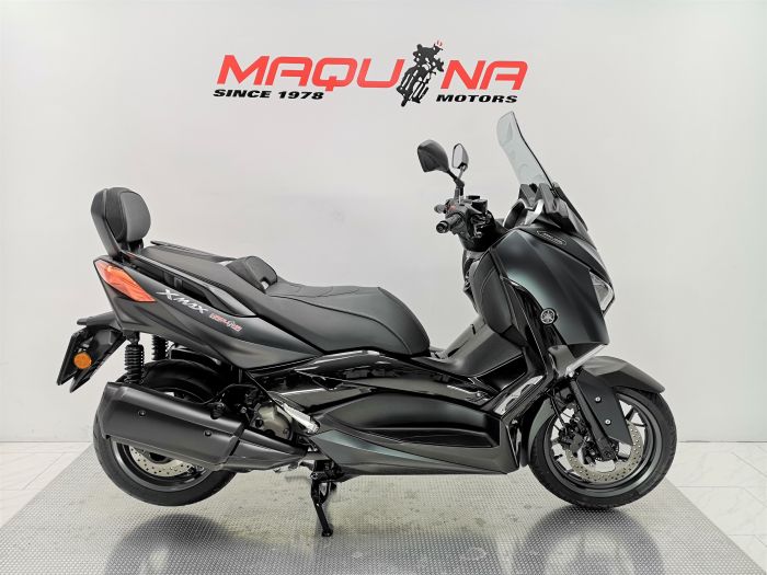 X-MAX 300 IRON MAX
