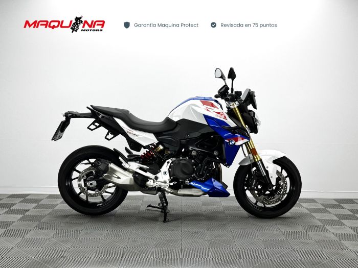 F 900 R
