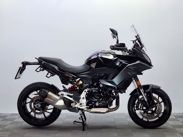F 900 XR