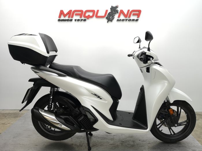 SH125I TOP BOX
