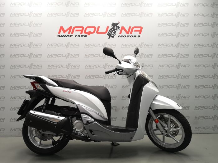 SCOOPY SH300I TOPBOX
