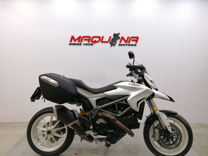 HYPERSTRADA