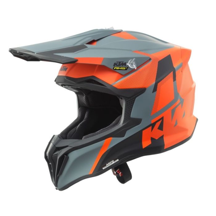 STRYCKER HELMET