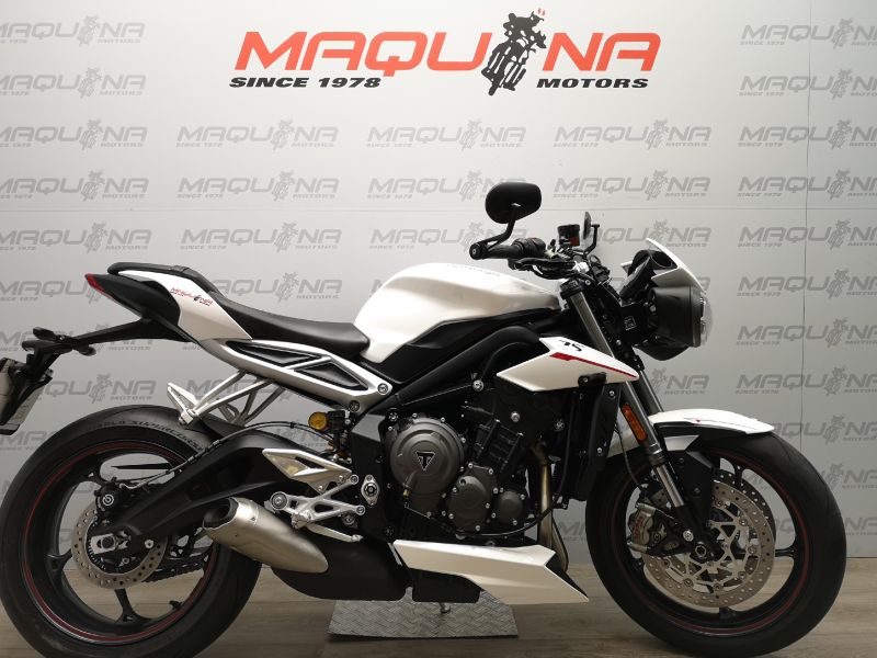 Orden de encargo /_ Triumph Street Triple