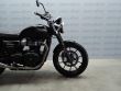 STREET TWIN
