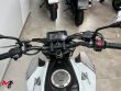 CB 125 R