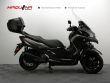 TRICITY 300