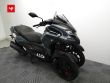 TRICITY 300