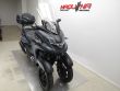 TRICITY 300
