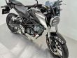CB 125 R
