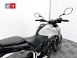 CB 125 R