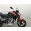 890 DUKE L