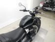 STREET TWIN
