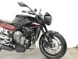 STREET TRIPLE R