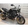 STREET TRIPLE R