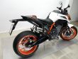 890 DUKE R