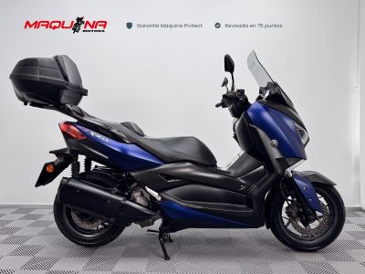 YAMAHA X-MAX 300